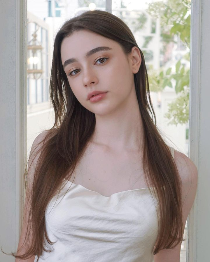 Dasha Taran’s pure, angelic beauty makes others jealous